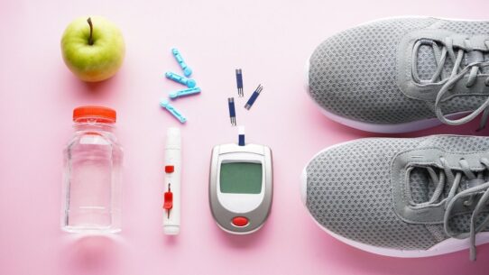 A display of healthy diet and exercise for diabetes can help a person