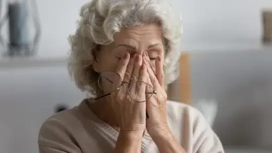 Glaucoma vision loss pattern