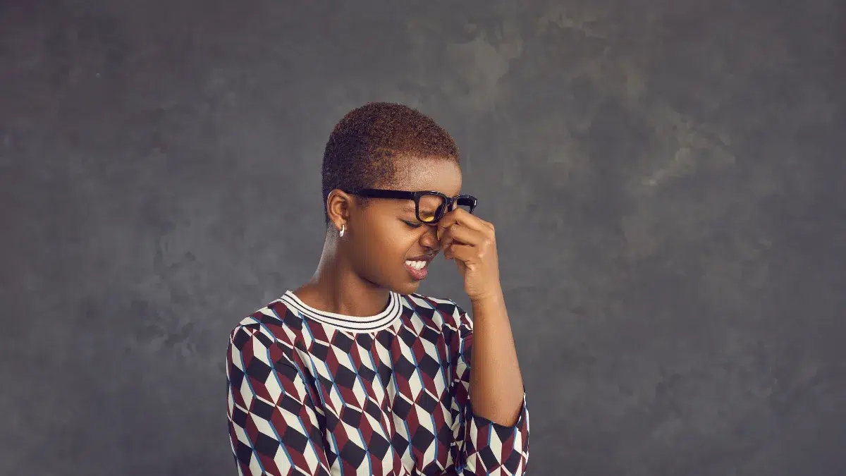 how to lower eye pressure
