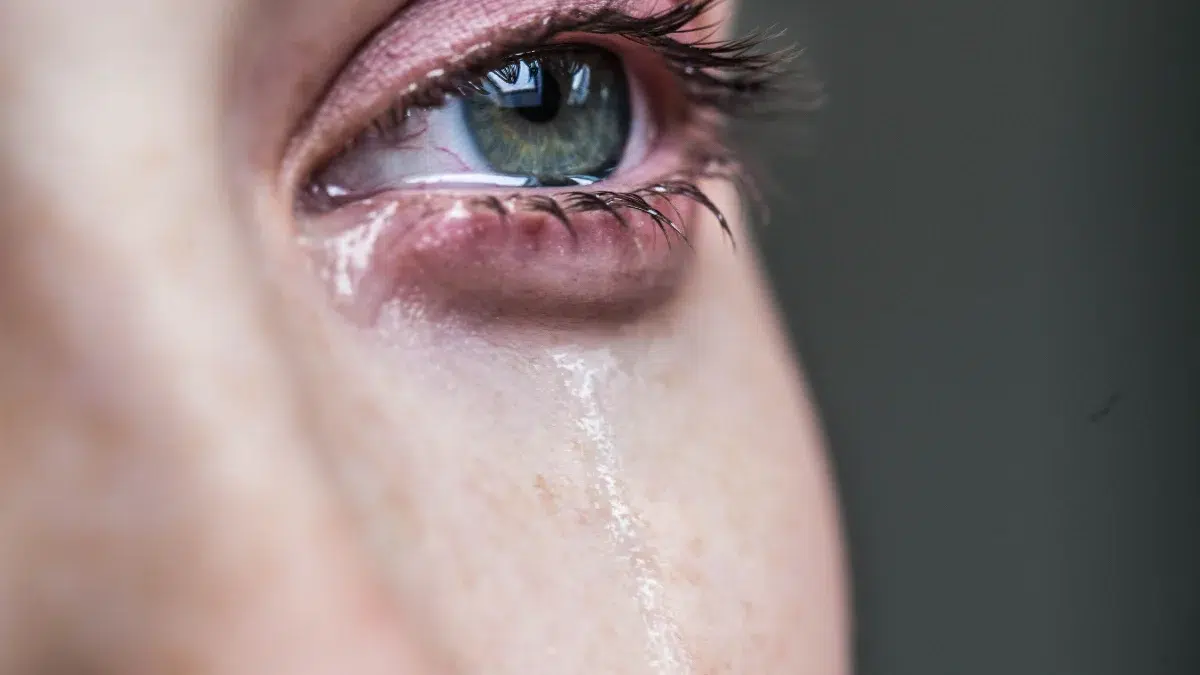 can watery eyes be a symptom of cancer